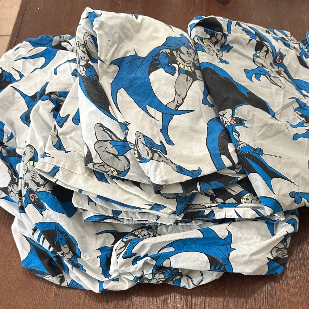 POTTERY BARN KIDS Batman Themed Bed Sheets